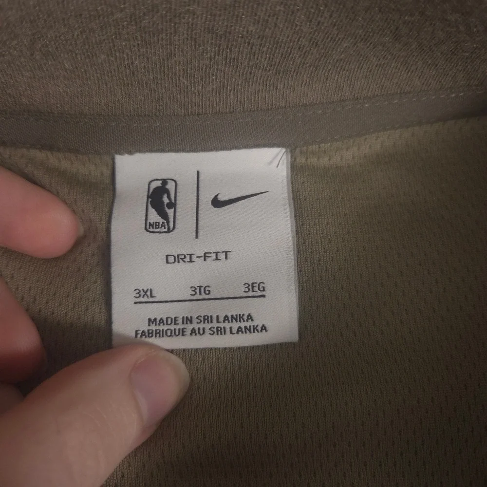 Nike Pullover Mens 3XL Brown Boston Celtics NBA Dri-FIT 1/4 Zip Embroidered Logo